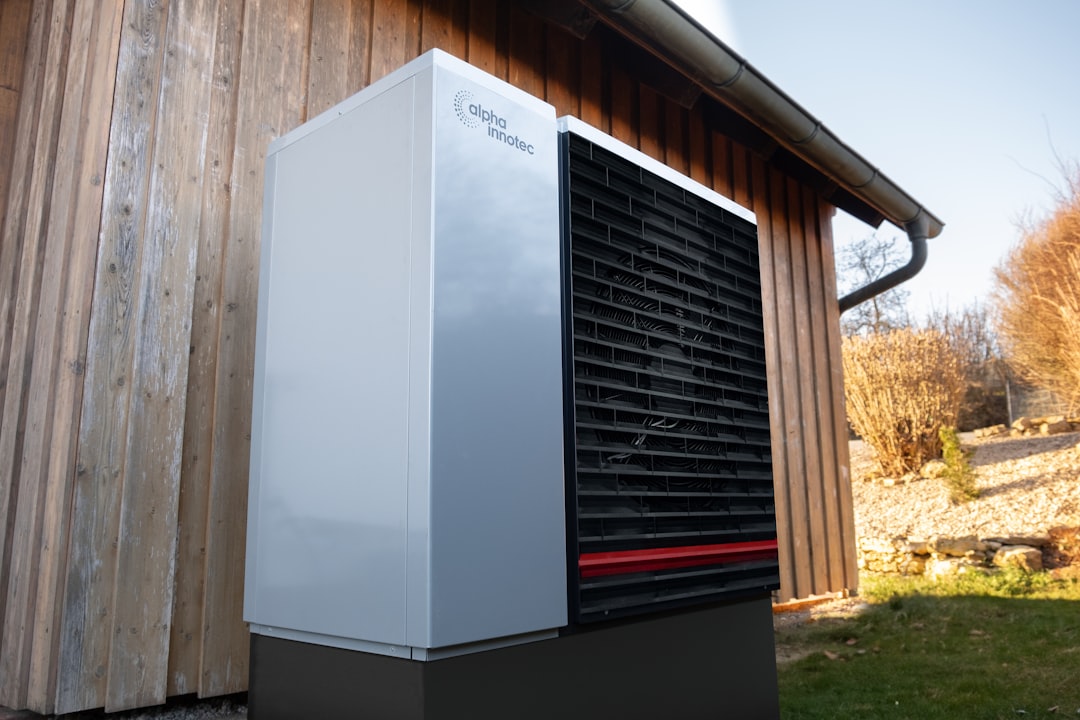 Warm Climate Efficiency: Why Heat Pumps Win